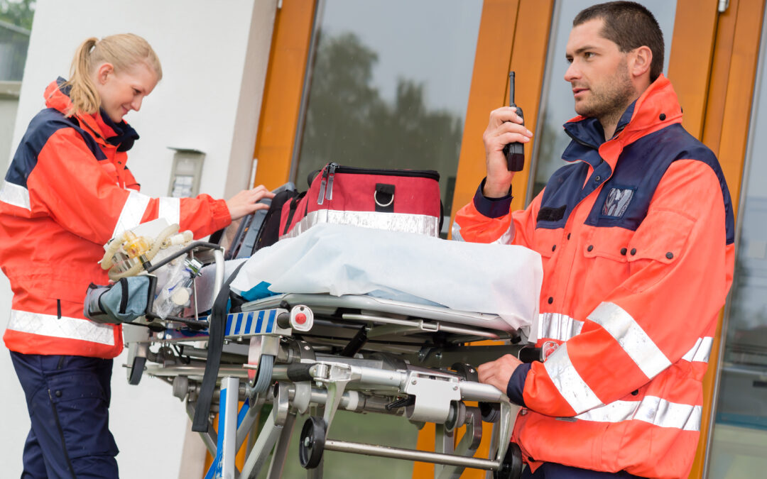 emergency radio call ambulance house door visit